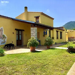 I Carrubi , San Priamo Italien