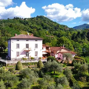 3* Couette-café Belvedere
